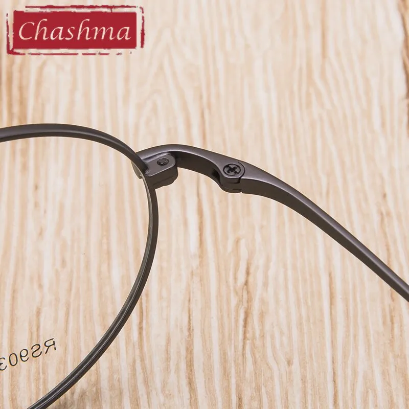 Chashma Unisex Full Rim Round Titanium Eyeglasses Rs903